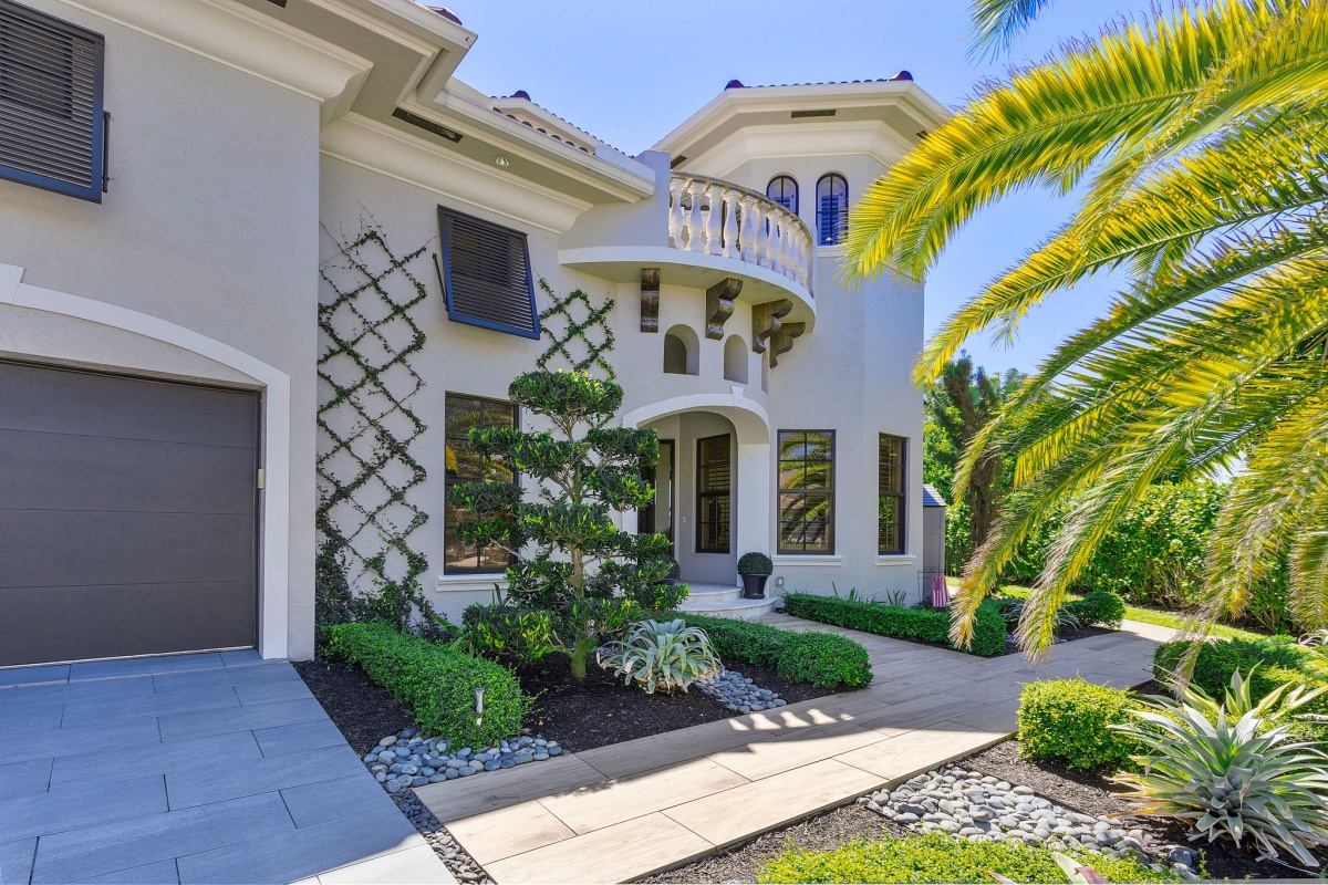 22 Eleuthera Drive, Ocean Ridge, Florida 33435, ,Home,For Sale,Eleuthera Drive,1002