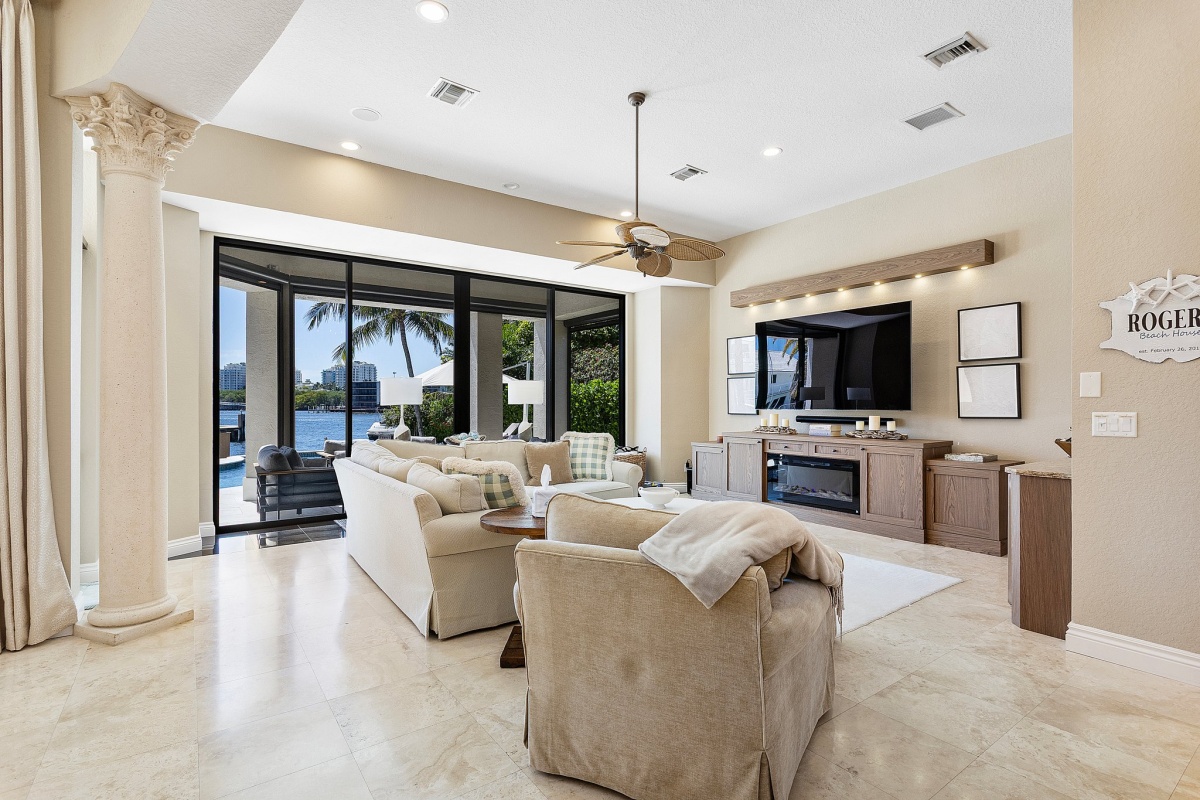 22 Eleuthera Drive, Ocean Ridge, Florida 33435, ,Home,For Sale,Eleuthera Drive,1002