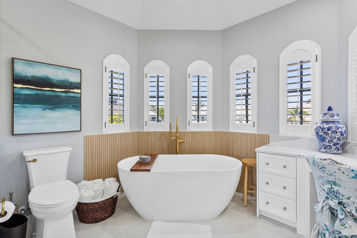 22 Eleuthera Drive, Ocean Ridge, Florida 33435, ,Home,For Sale,Eleuthera Drive,1002