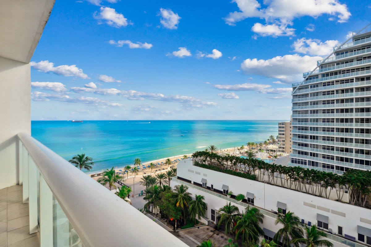 505 N Fort Lauderdale Beach Blvd, Fort Lauderdale, Florida 33304, 1 Bedroom Bedrooms, ,1 BathroomBathrooms,Apartment,For Sale,The Q Club ,N Fort Lauderdale Beach Blvd,12,1004