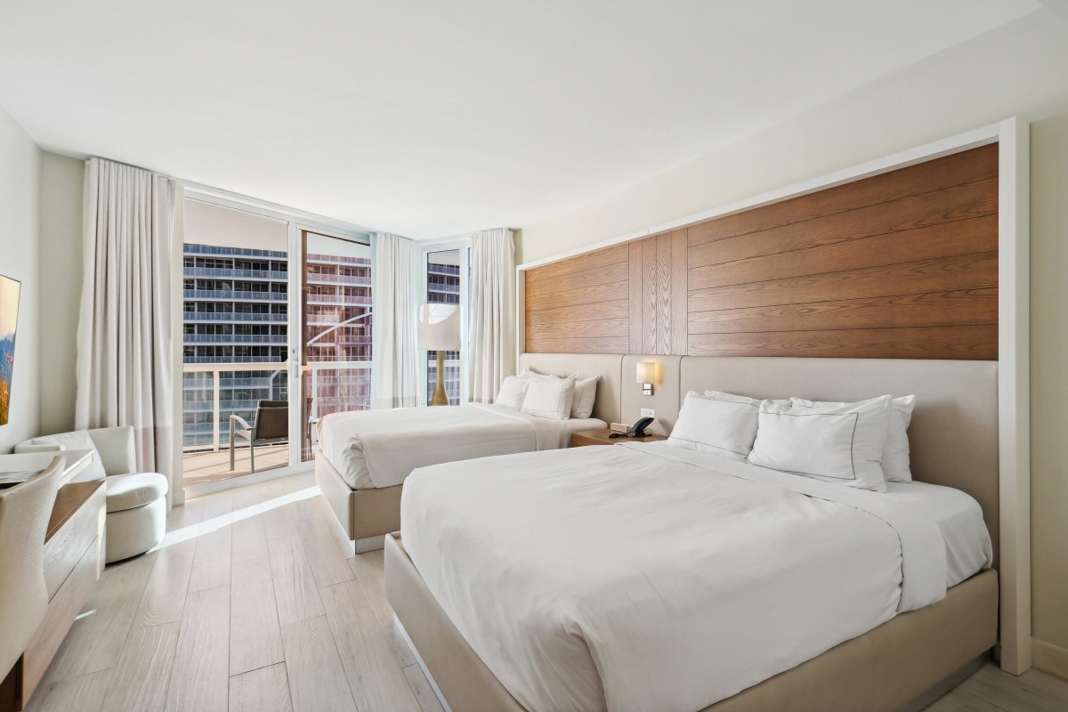 505 N Fort Lauderdale Beach Blvd, Fort Lauderdale, Florida 33304, 1 Bedroom Bedrooms, ,1 BathroomBathrooms,Apartment,For Sale,The Q Club ,N Fort Lauderdale Beach Blvd,12,1004