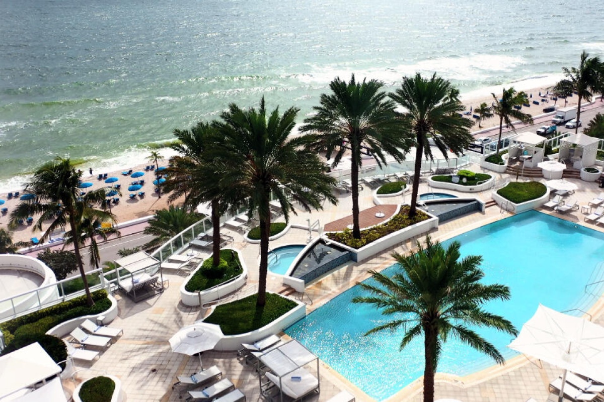 505 N Fort Lauderdale Beach Blvd, Fort Lauderdale, Florida 33304, 1 Bedroom Bedrooms, ,1 BathroomBathrooms,Apartment,For Sale,The Q Club ,N Fort Lauderdale Beach Blvd,12,1004