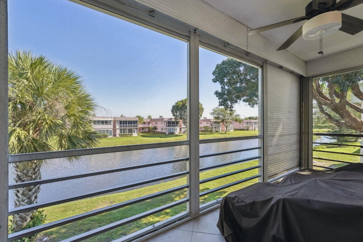 431 Saxony I, Delray Beach, Florida 33446, 2 Bedrooms Bedrooms, ,2 BathroomsBathrooms,Apartment,For Sale,Kings Point,Saxony I,2,1006
