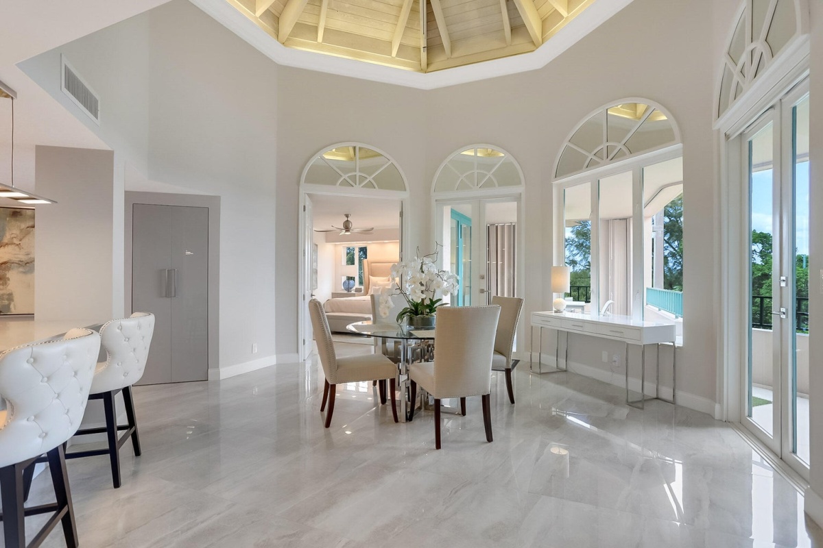 100 SE 5th Avenue, Penthouse 2, Boca Raton, Florida 33432, 2 Bedrooms Bedrooms, ,2 BathroomsBathrooms,Apartment,For Sale,Mizner Court,SE 5th Avenue, Penthouse 2,5,1008