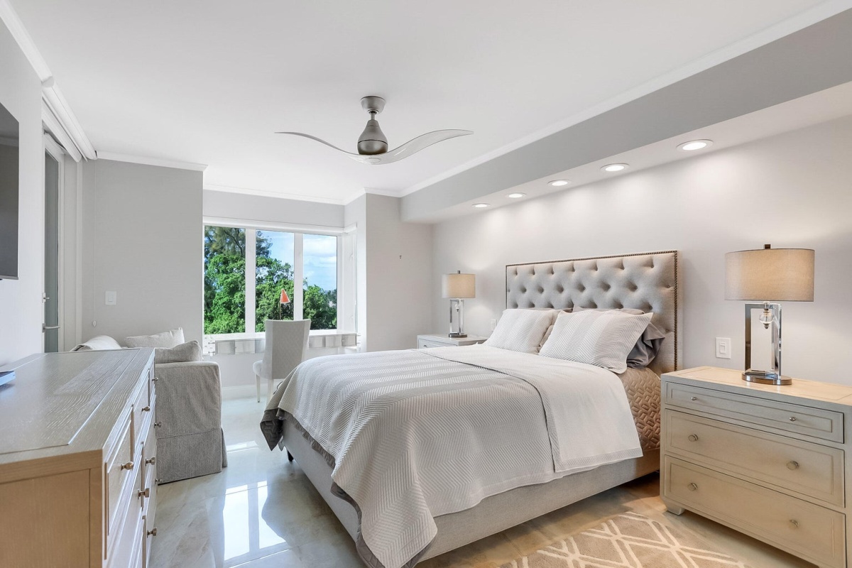 100 SE 5th Avenue, Penthouse 2, Boca Raton, Florida 33432, 2 Bedrooms Bedrooms, ,2 BathroomsBathrooms,Apartment,For Sale,Mizner Court,SE 5th Avenue, Penthouse 2,5,1008