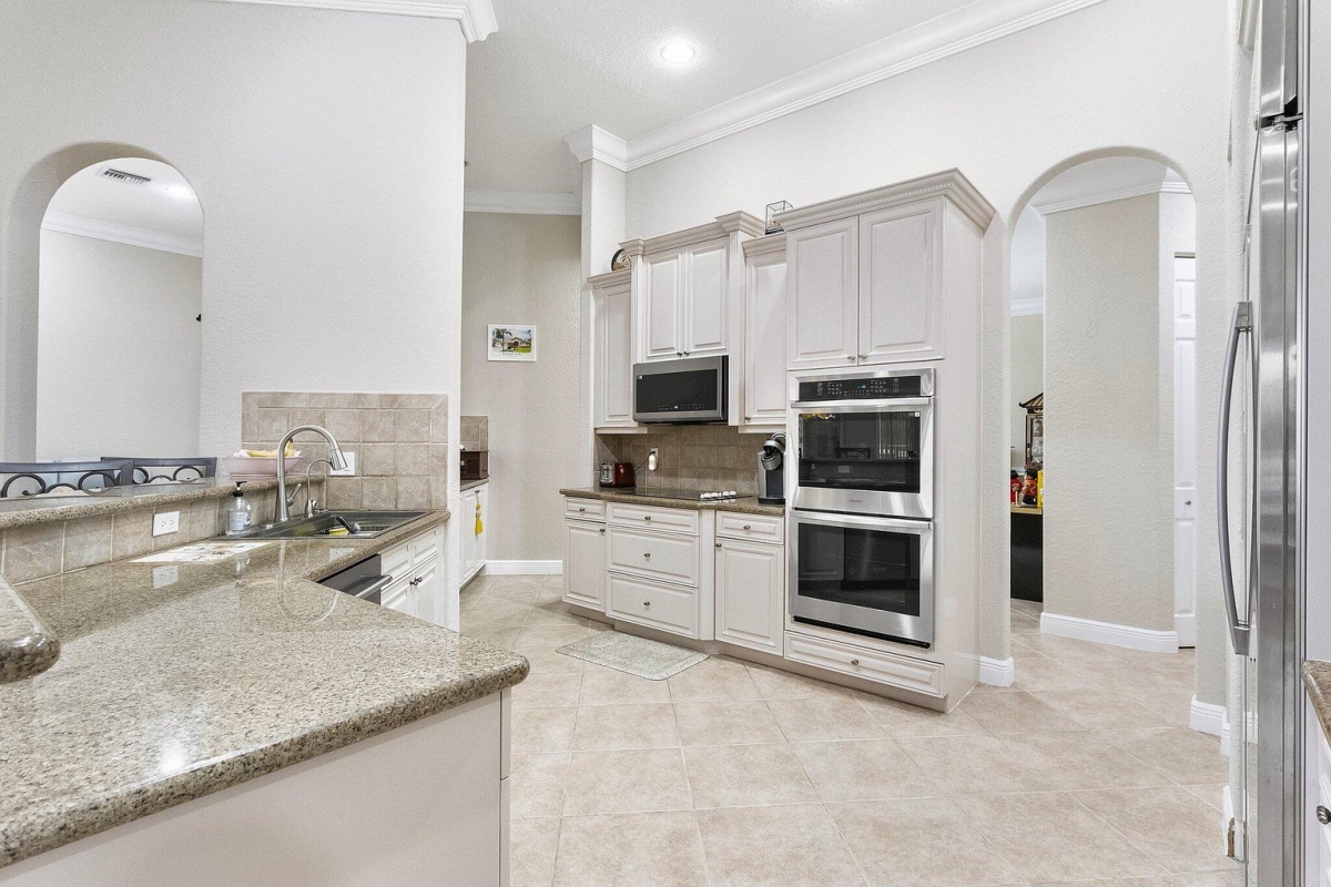6948 NW 110th Lane, Parkland, Florida 33076, ,Home,For Sale,NW 110th Lane,1009